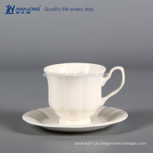 250ml Unique forma pura branco fino cerâmica promocionais Copa e Saucer Set, Copa personalização da cor